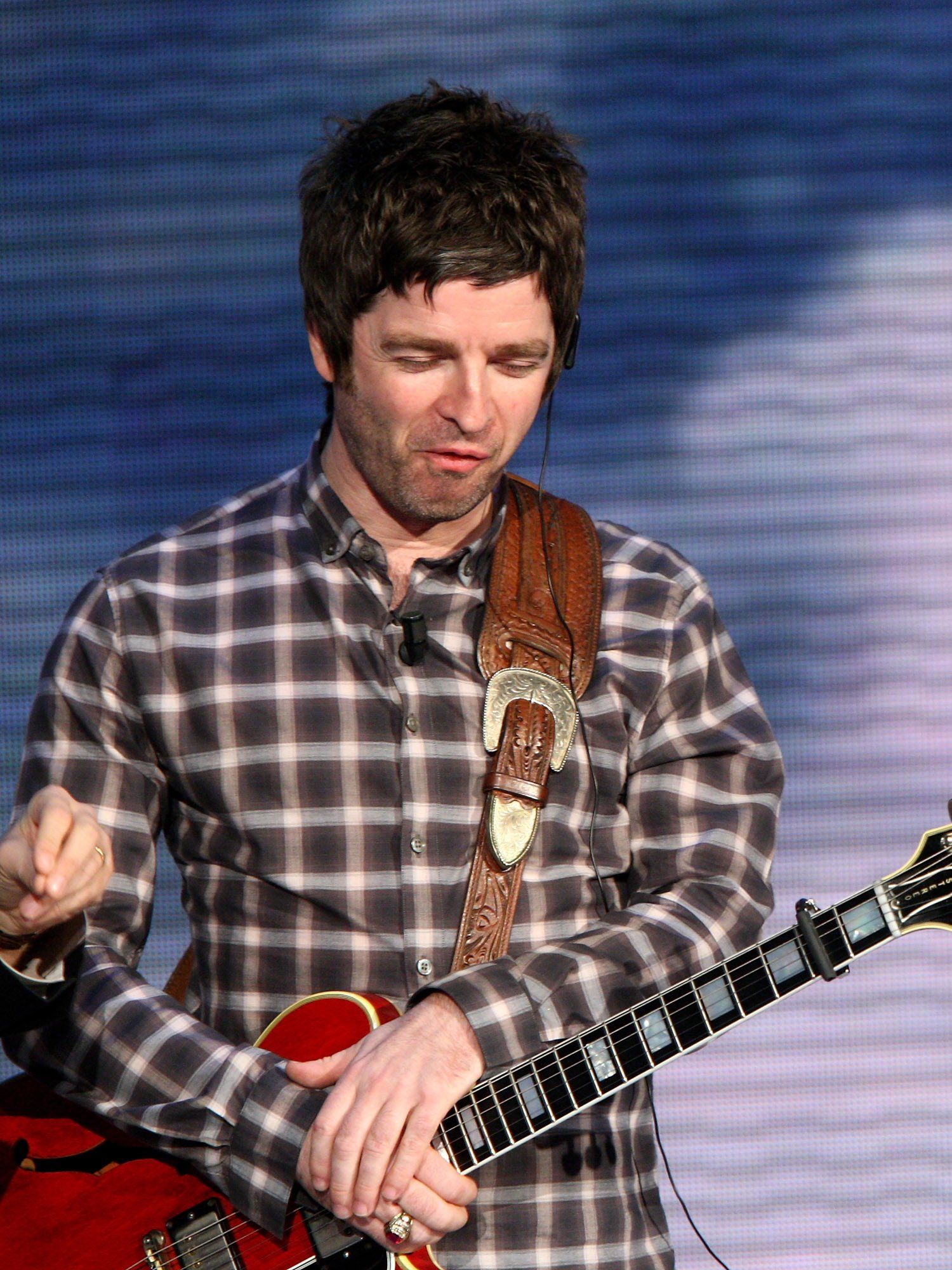 Noel Gallagher spent years moving brother Liam's furniture and now he thinks it's haunted