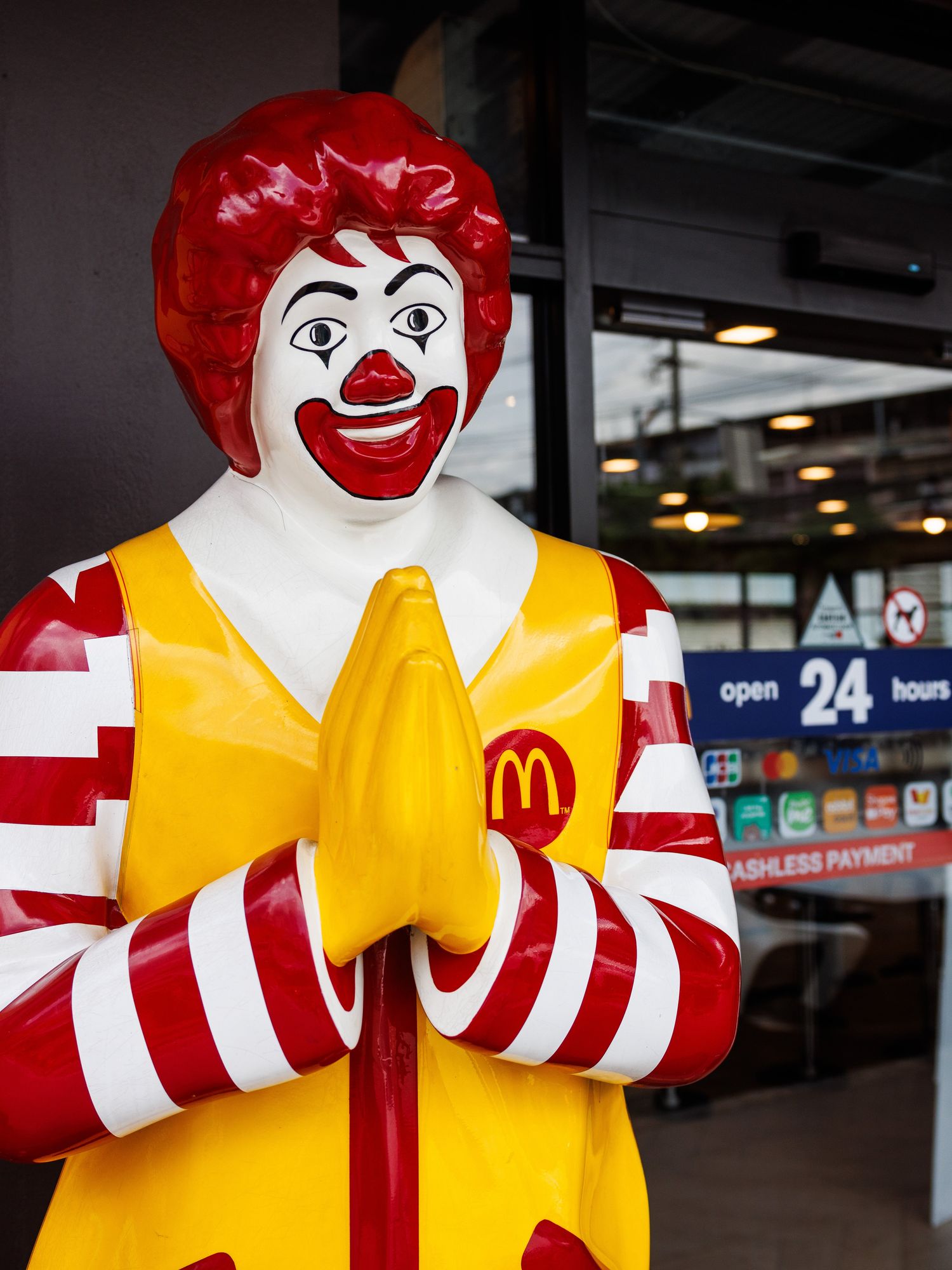 The disturbing reason why you never see Ronald McDonald anymore