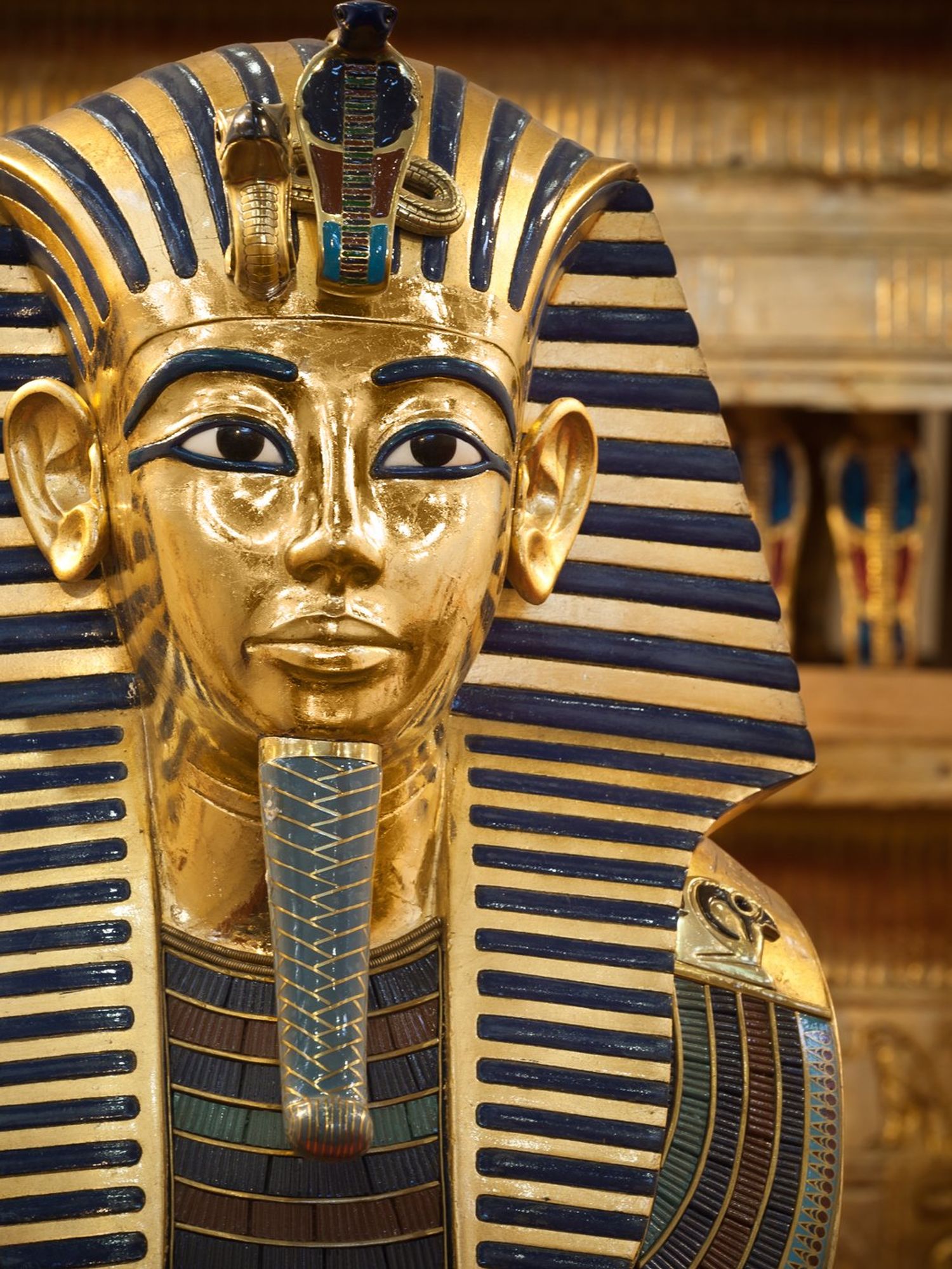 Historians discover evidence that Tutankhamun's mask isn't actually his