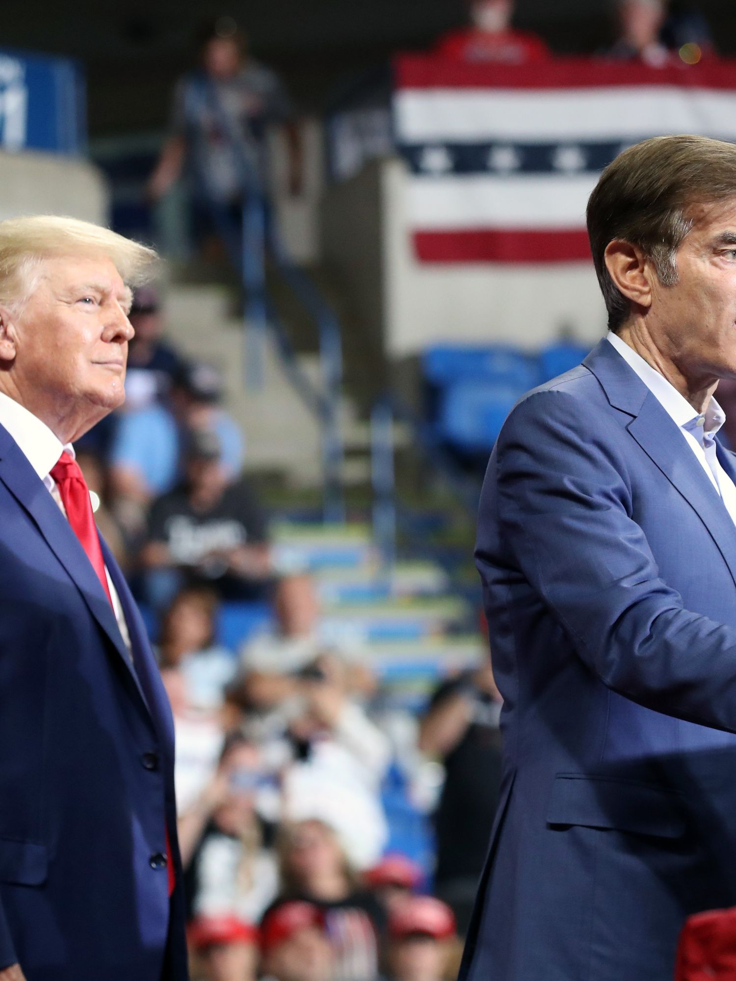 What are Dr Oz's medical credentials as Trump appoints him to lead Medicare and Medicaid?