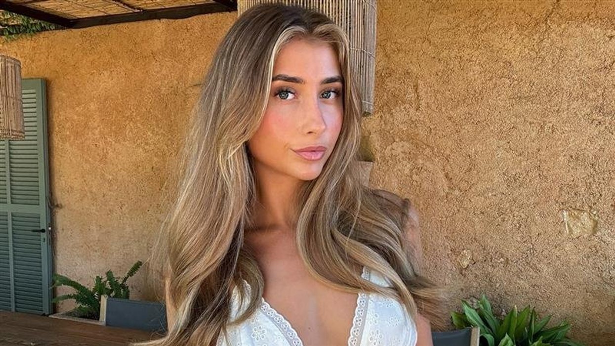 Internet rallies around OnlyFans star as she breaks down after sleeping