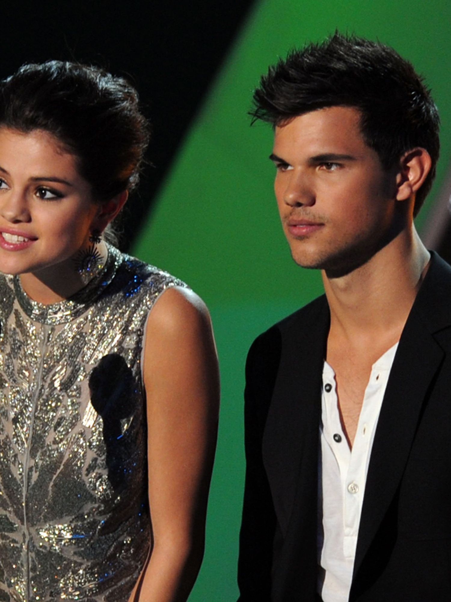 Selena Gomez defended by Taylor Lautner over 'cruel' online body shaming
