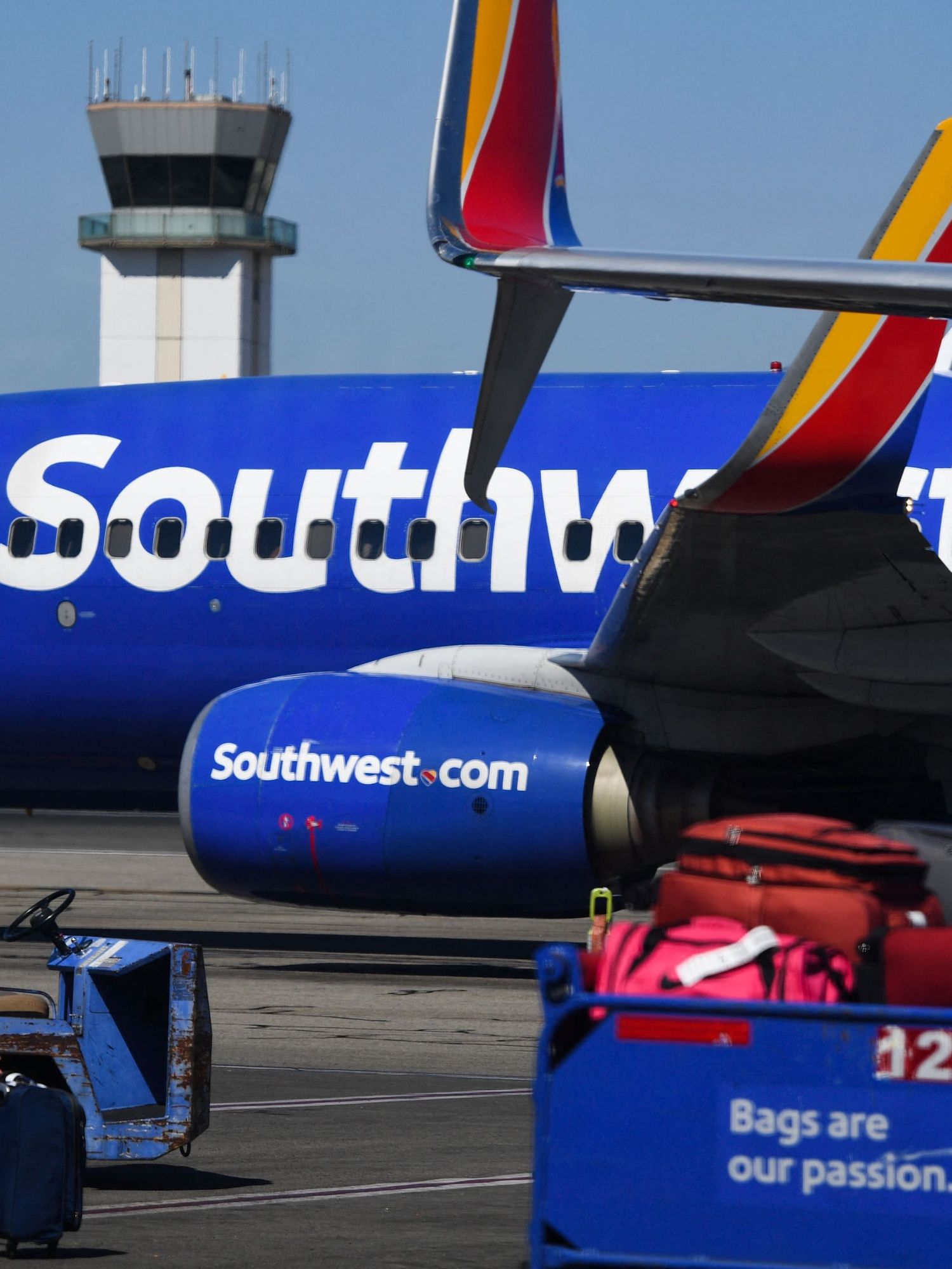 Southwest Airlines dropping famous bag policy dubbed the 'stupidest thing ever' by social media users