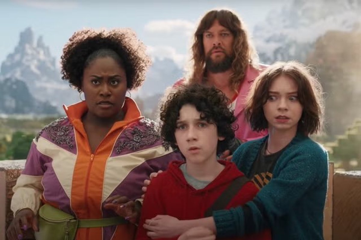 What is the viral 'chicken jockey' Minecraft scene that is causing havoc in cinemas?