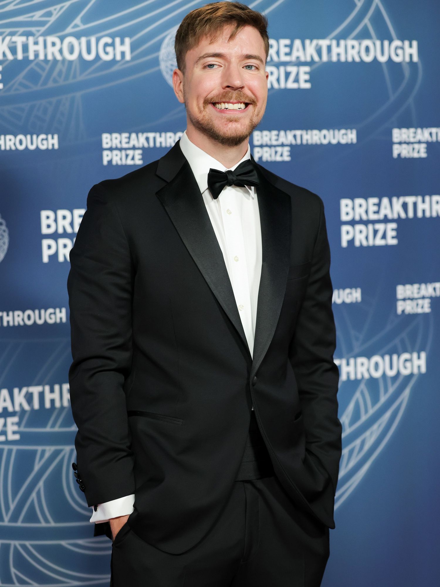 MrBeast makes offer to fans unimpressed with 'MrBeast experience' in Las Vegas