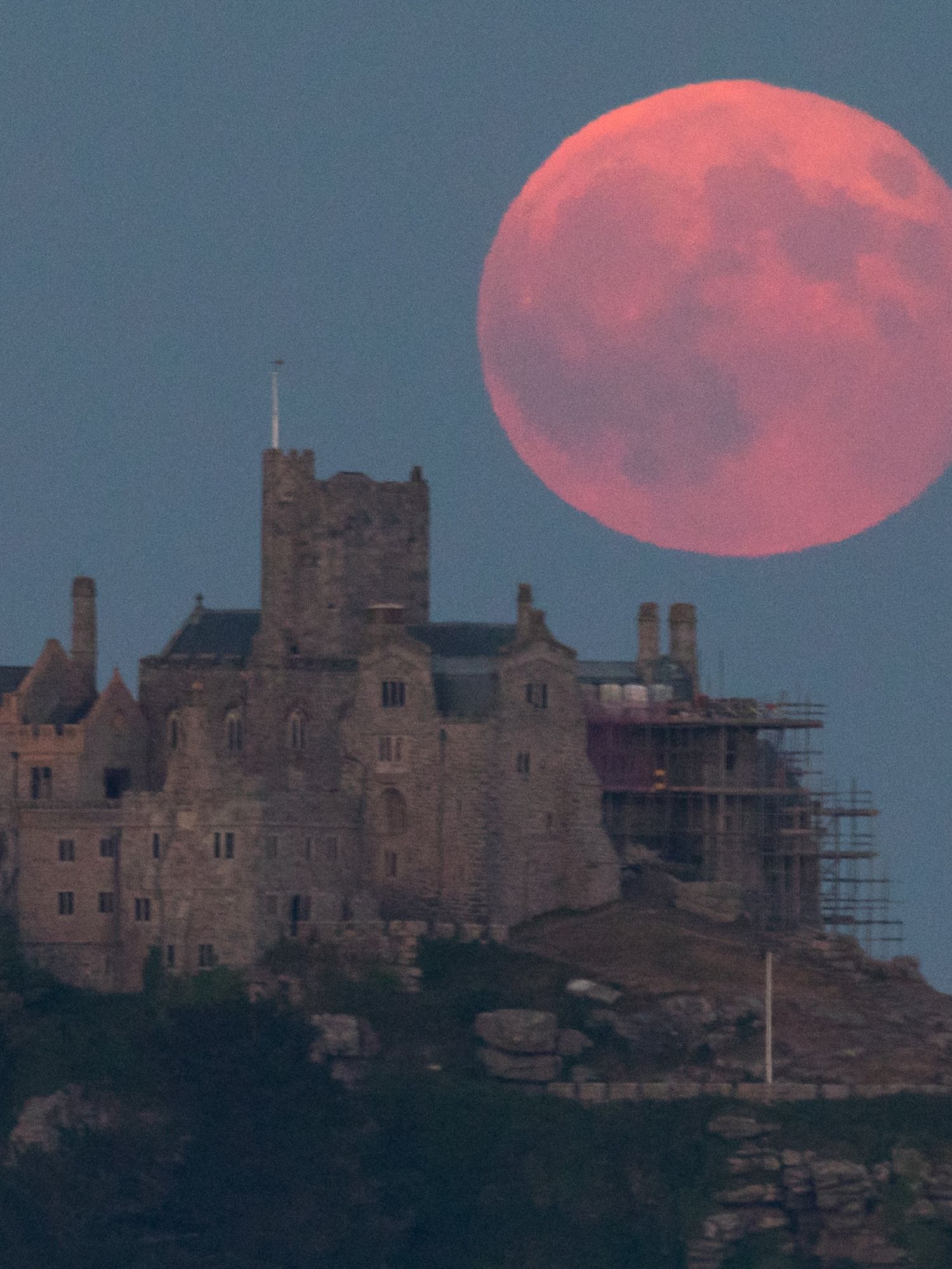 Strawberry Moon: Everything we know about the full moon sighting this week
