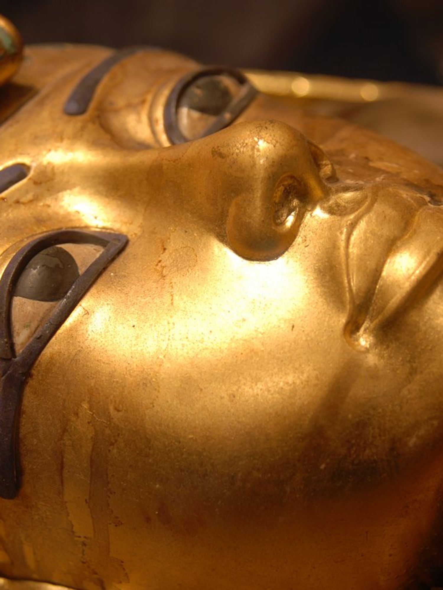 Unexpected discovery in ancient tomb could 'help fight cancer'