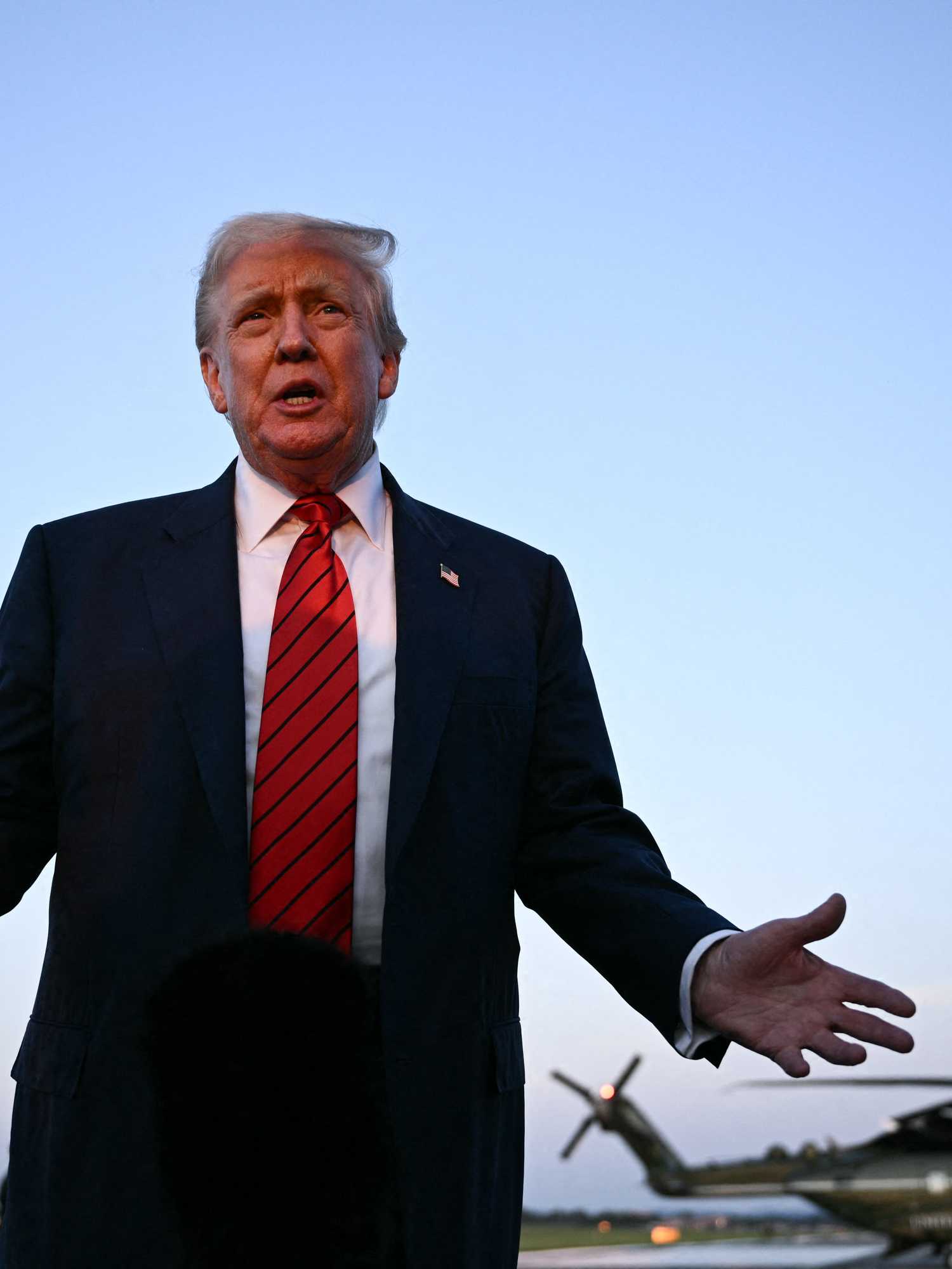 Trump makes yet another outlandish drug prices claim - this time, no one's buying it