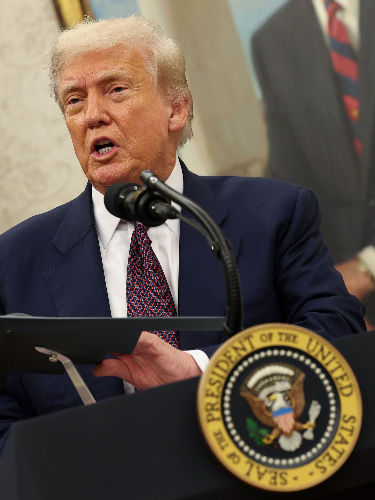Trump launches scathing attack on TV and radio hosts with 'no talent'