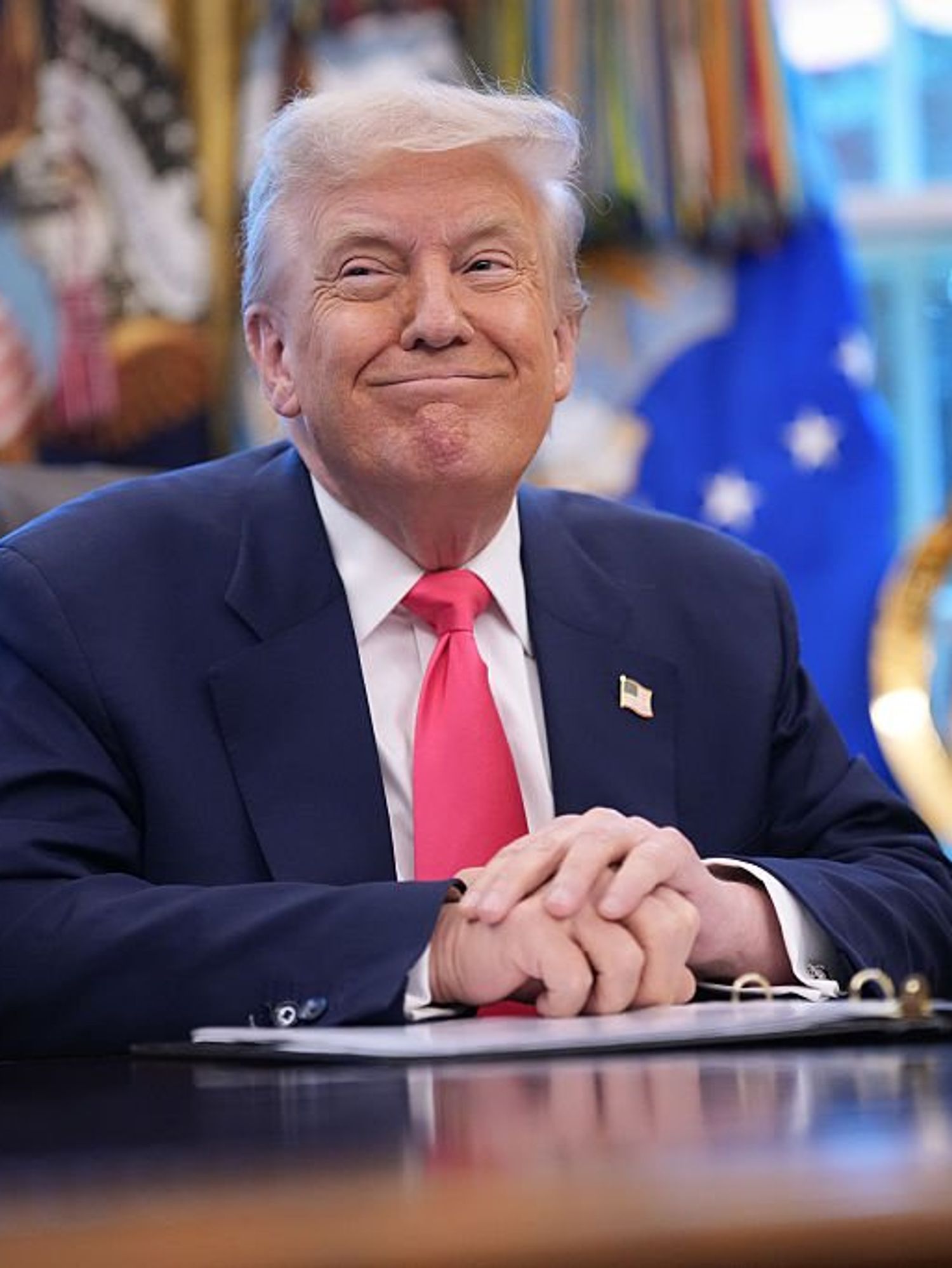 Trump claims people are 'going to restaurants in DC again' despite bookings being way down