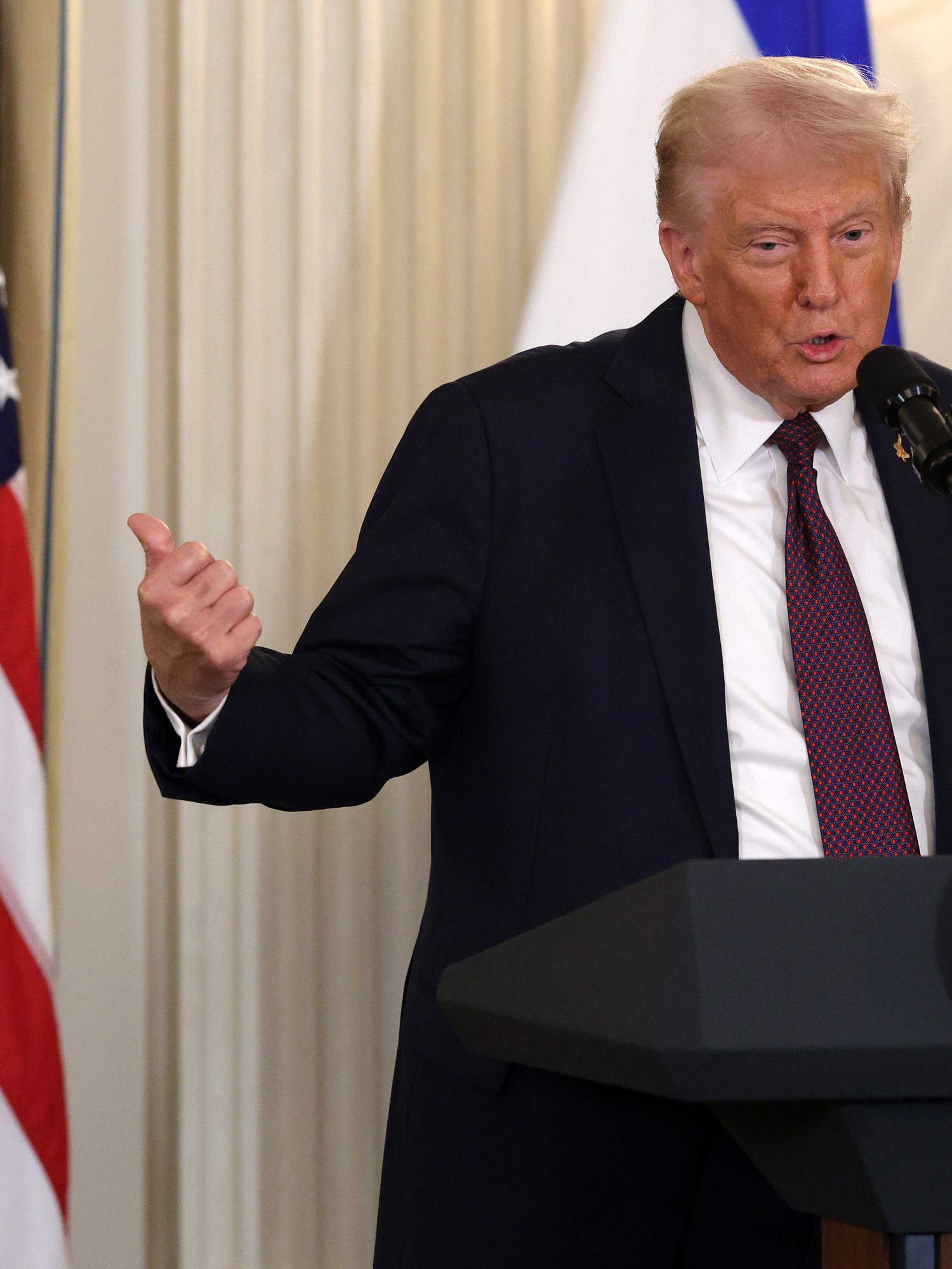 Trump accused of 'authoritarian dictatorship' following this threat over NYC mayor