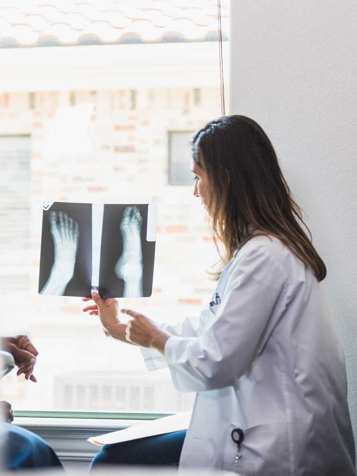 China's new 'bone glue' for instantly healing fractures has been hailed 'genius'