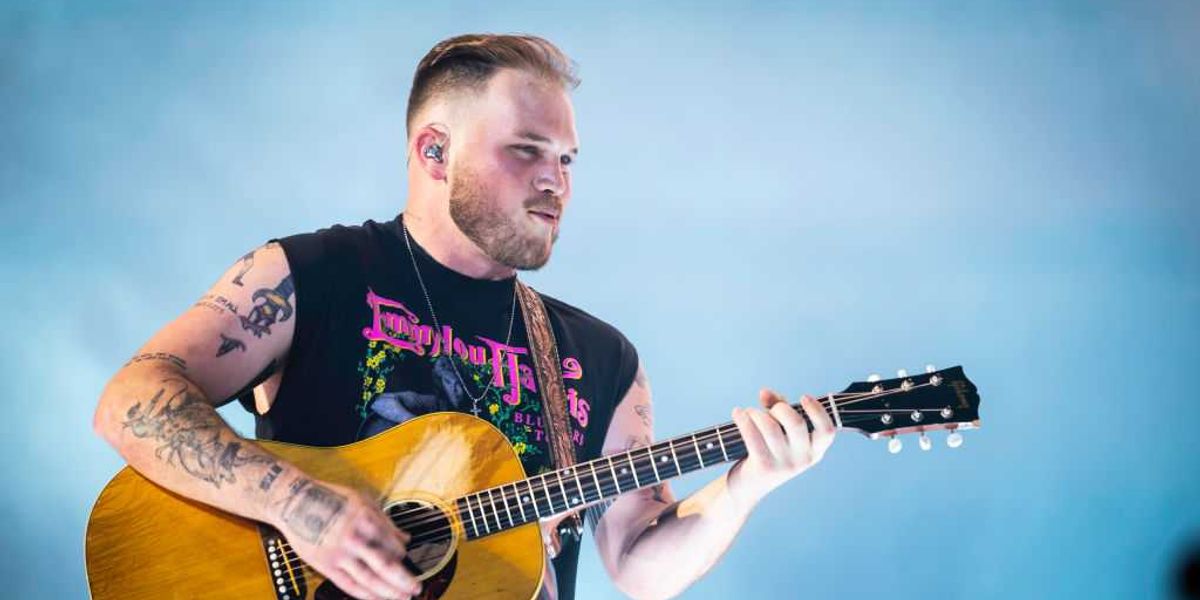 Zach Bryan sparks backlash with anti-ICE protest song and MAGA are ...