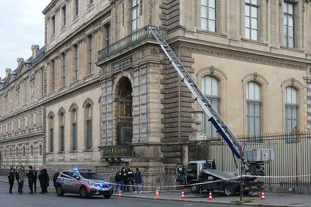 Paris Louvre's 'priceless' jewellery heist was so 'easy' that Gen Z can't be serious about it