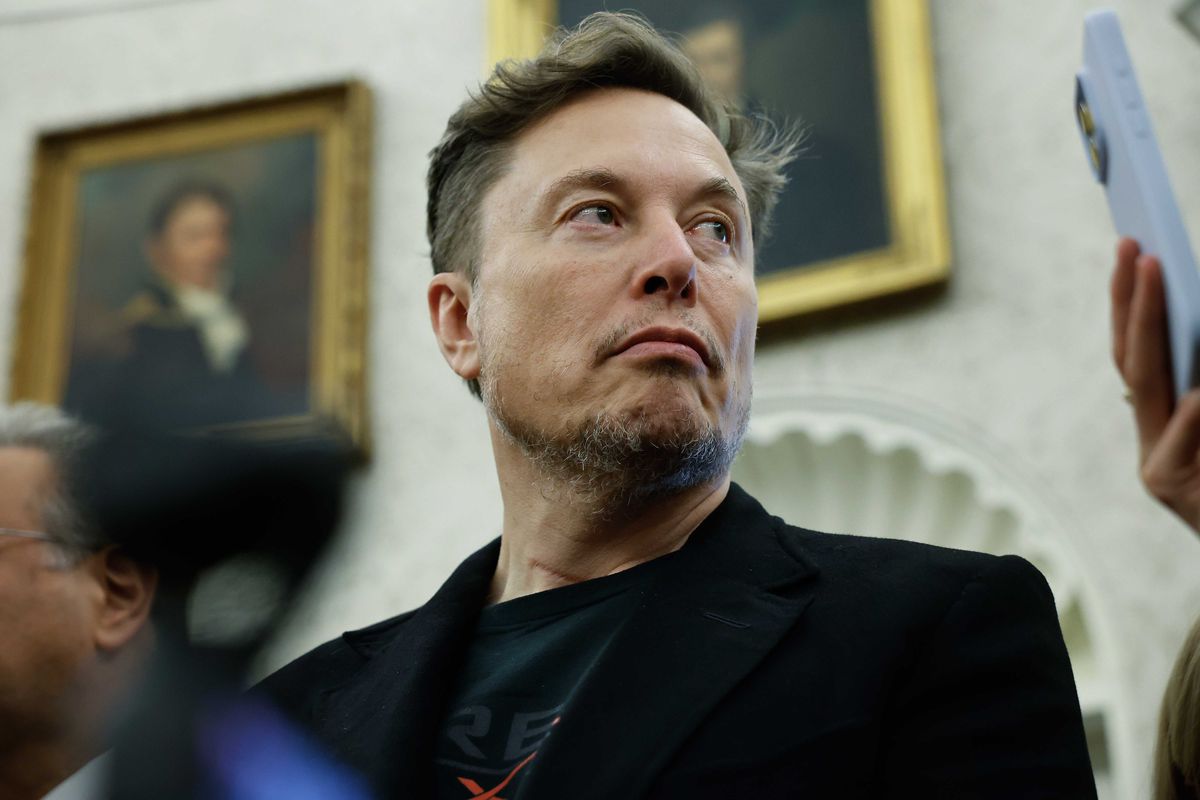 Elon Musk’s 'gay' meme slammed as 'homophobia wrapped in juvenile humour'