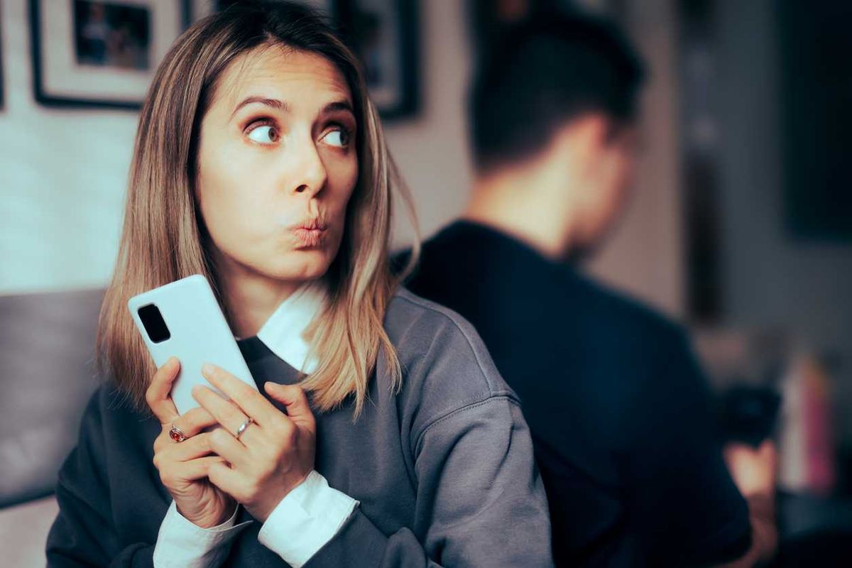 What is the 'bird theory' on TikTok putting relationships to the test