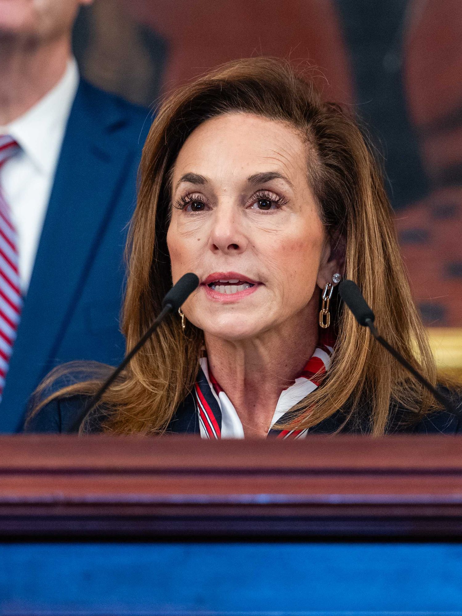 Republican says Democrats acting like they're in 'sixth grade' - and people have a lot to say