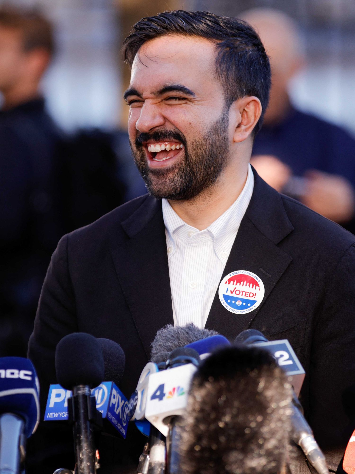 Arsenal fan Mamdani gets starstruck by Sky News as he speaks to press
