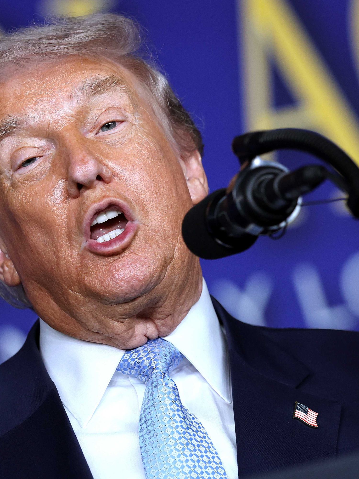 'How is this taken with a straight face?': White House celebrates Trump fixing the very problem he caused