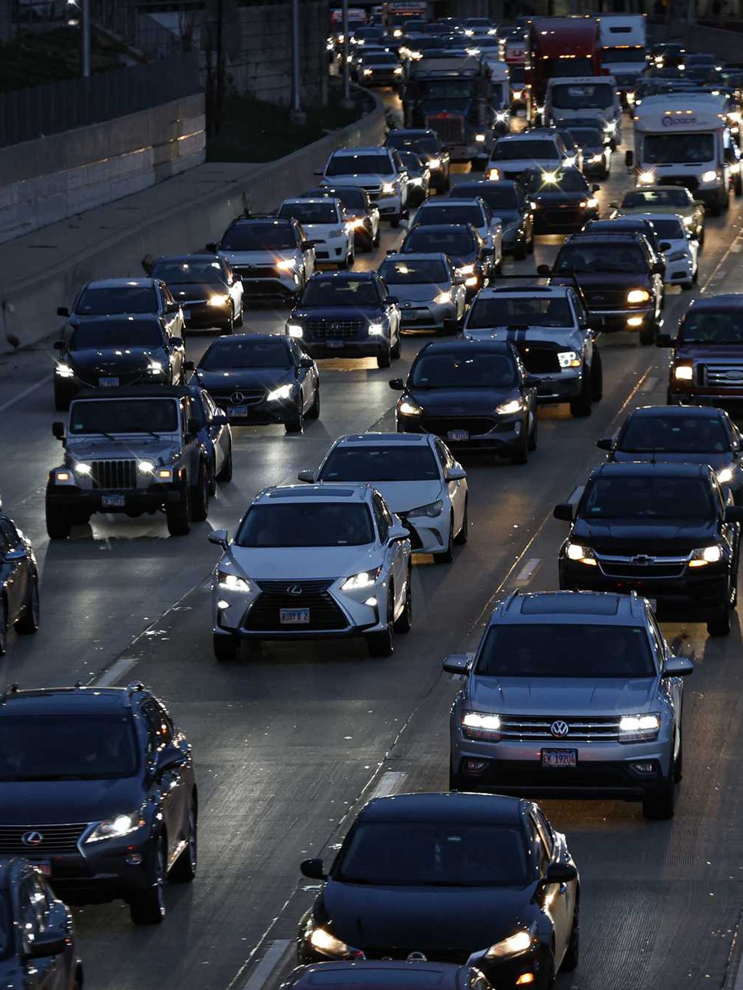 Watch: Thanksgiving traffic piles up on highways in insane aerial footage