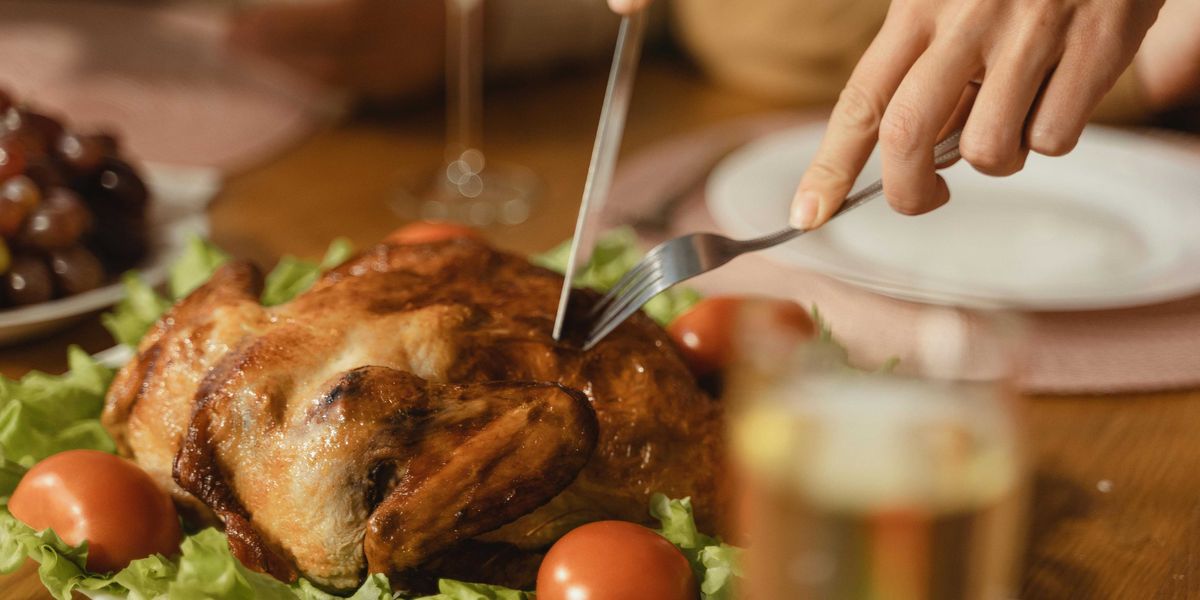 Man pranks wife into thinking that their Thanksgiving turkey was pregnant