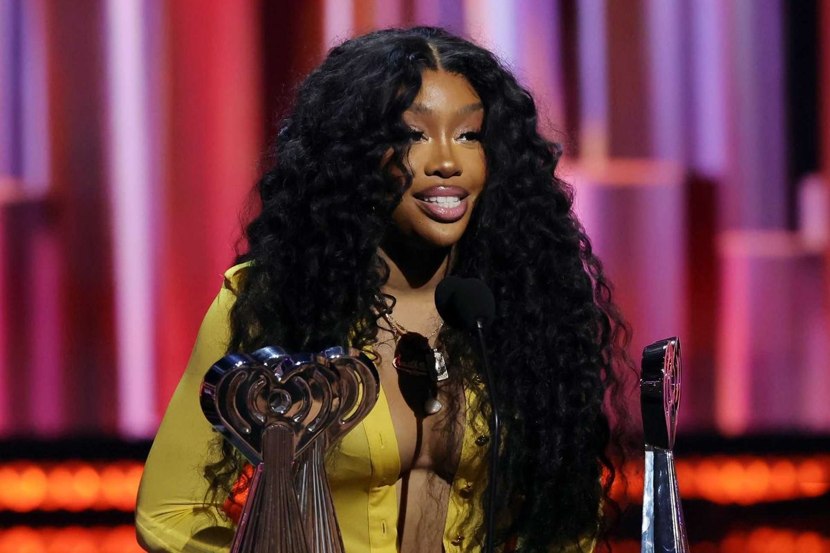 'Evil and boring': SZA slams White House for 'rage baiting artists' for engagement