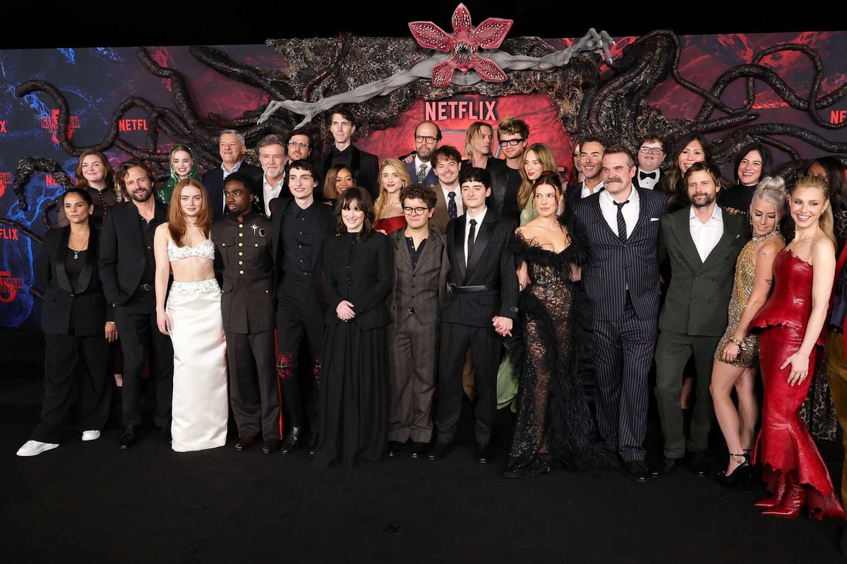 What have the Stranger Things cast said about the final episode?