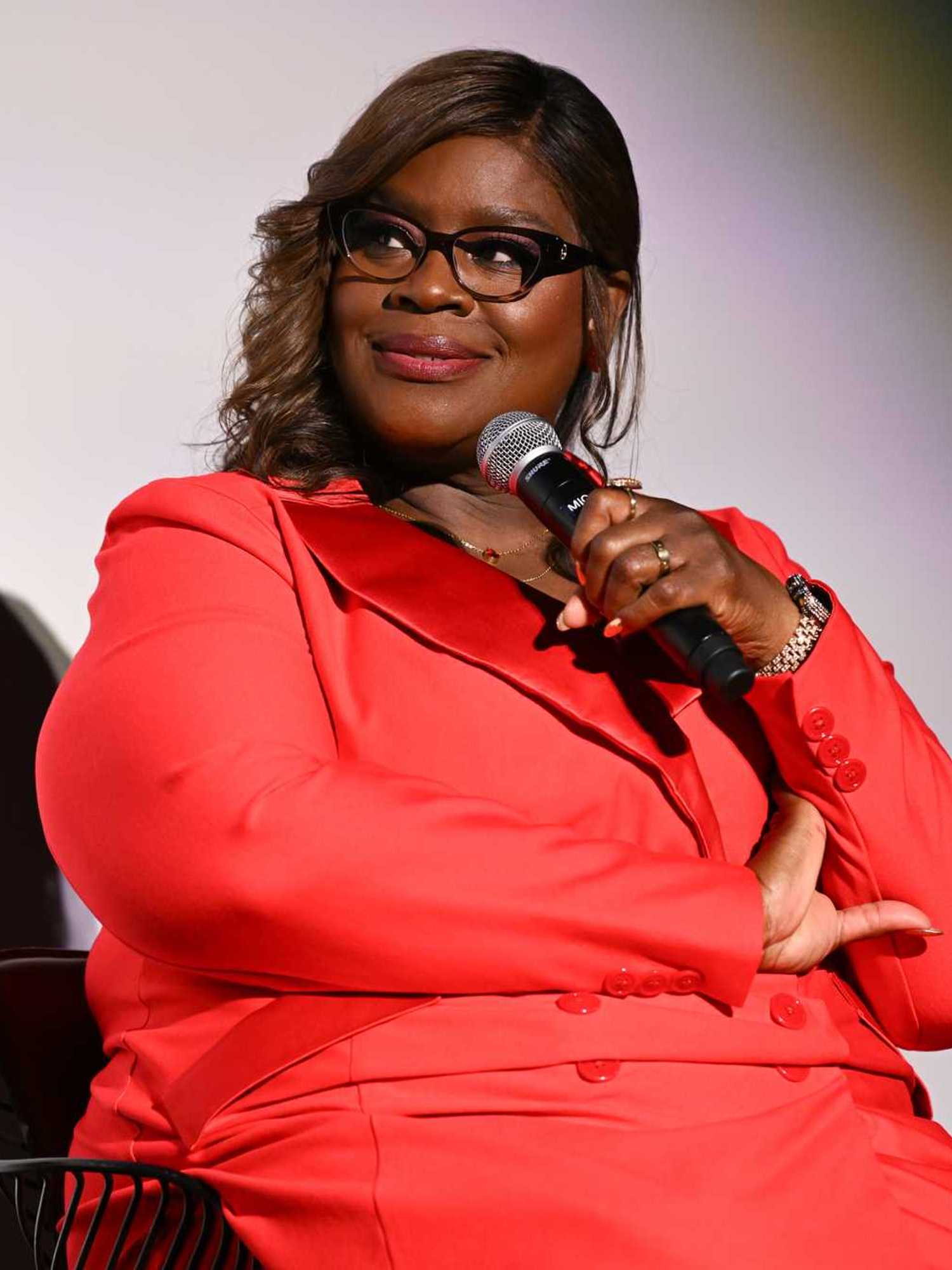 Retta lets us in on behind-the-scenes of viral tv moment 'Treat yo self'