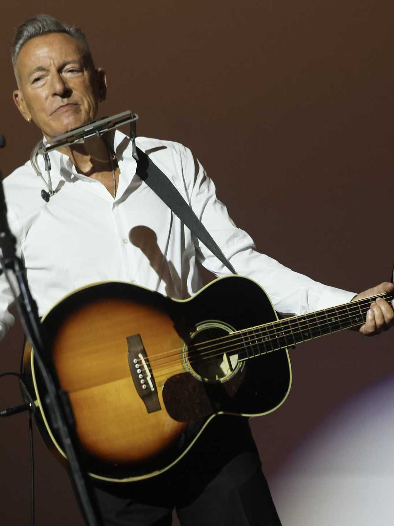 Bruce Springsteen urges ICE to 'get the f**k out of Minneapolis' during concert