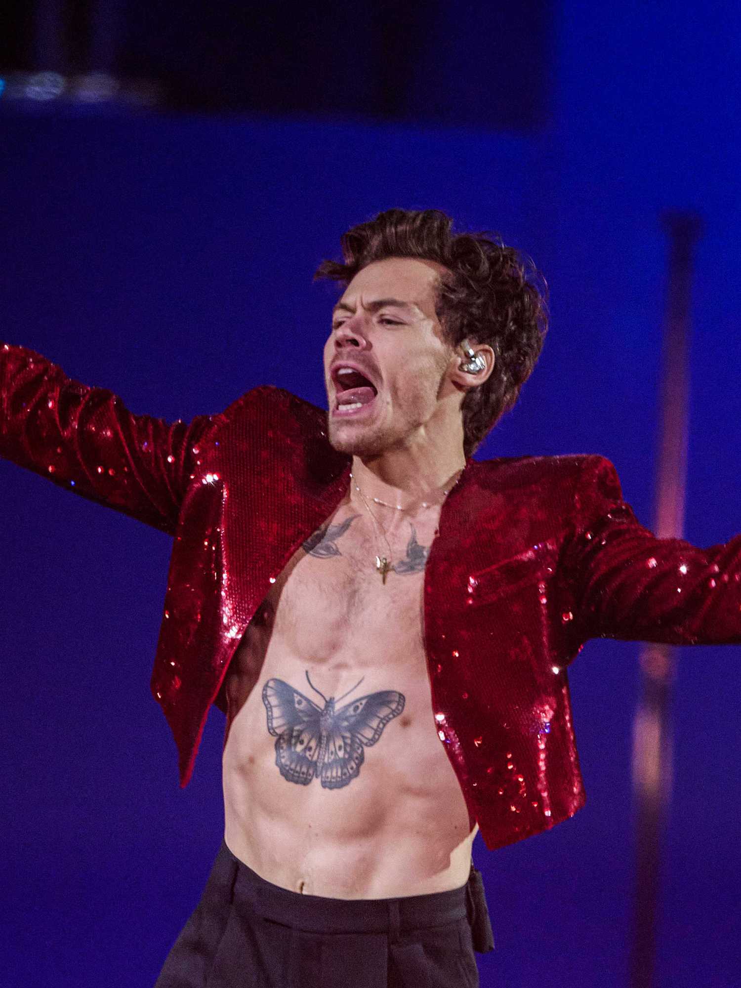 Harry Styles releases comeback single 'Aperture' - what are critics and fans saying?