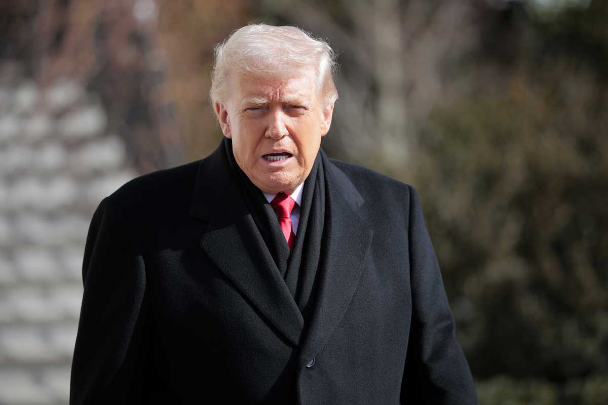 Trump dodges 'corruption' questions around Melania's Amazon Prime documentary