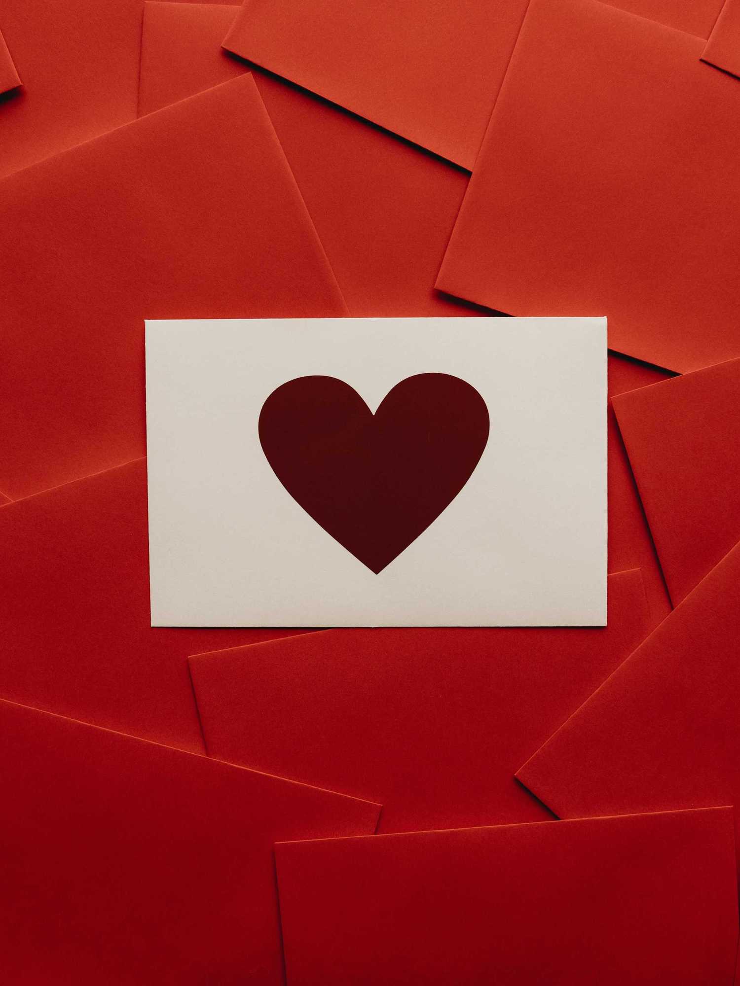 'Diabolical': 'Work wife' Valentine's Day cards spark outrage on social media