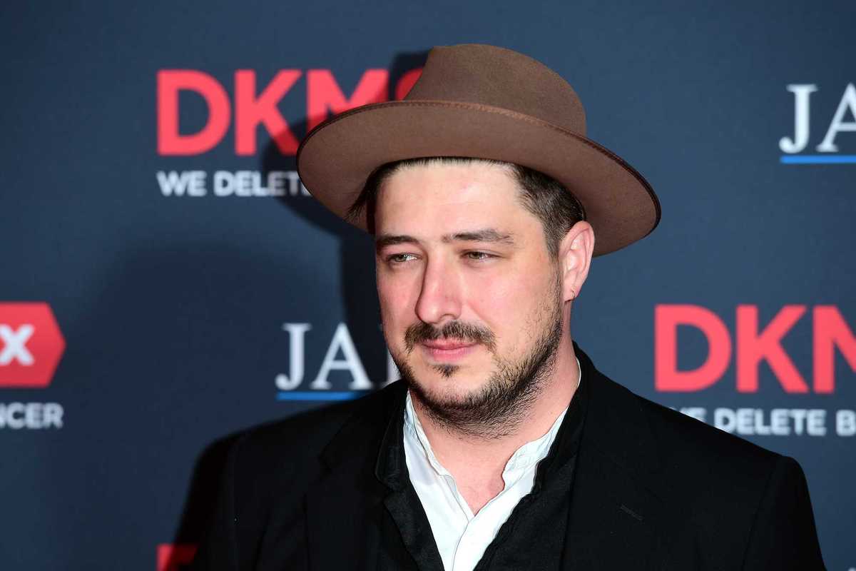 Mumford and Sons proud their song is being use to protest ICE