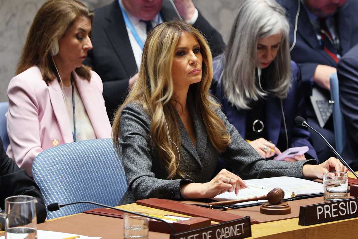 Melania Trump baffles with appearance as chair of UN meeting