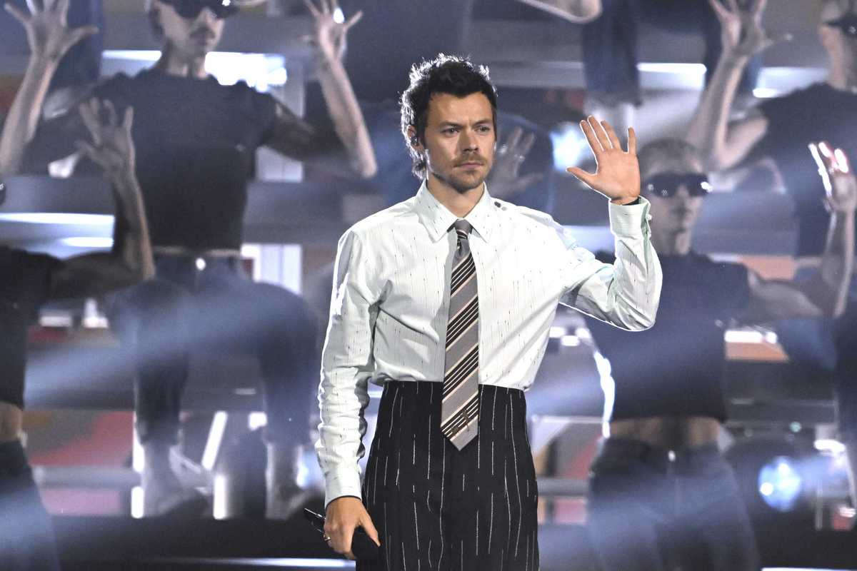 Who is Carla in the Harry Styles's track 'Carla's Song'?