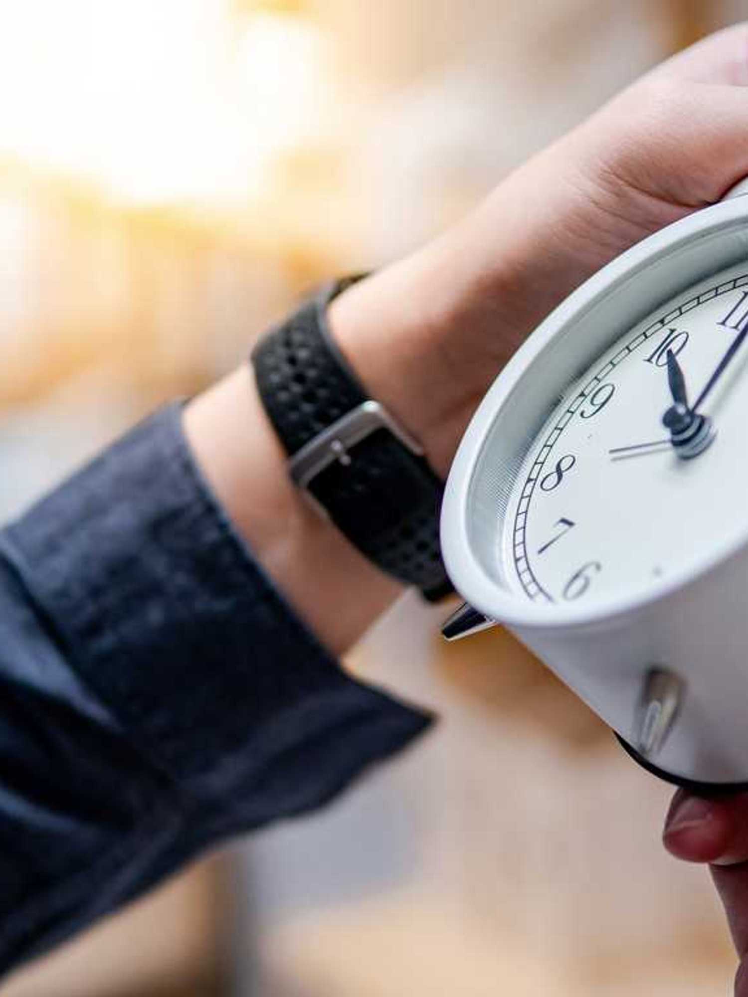 Why the US still changes clocks despite public anger