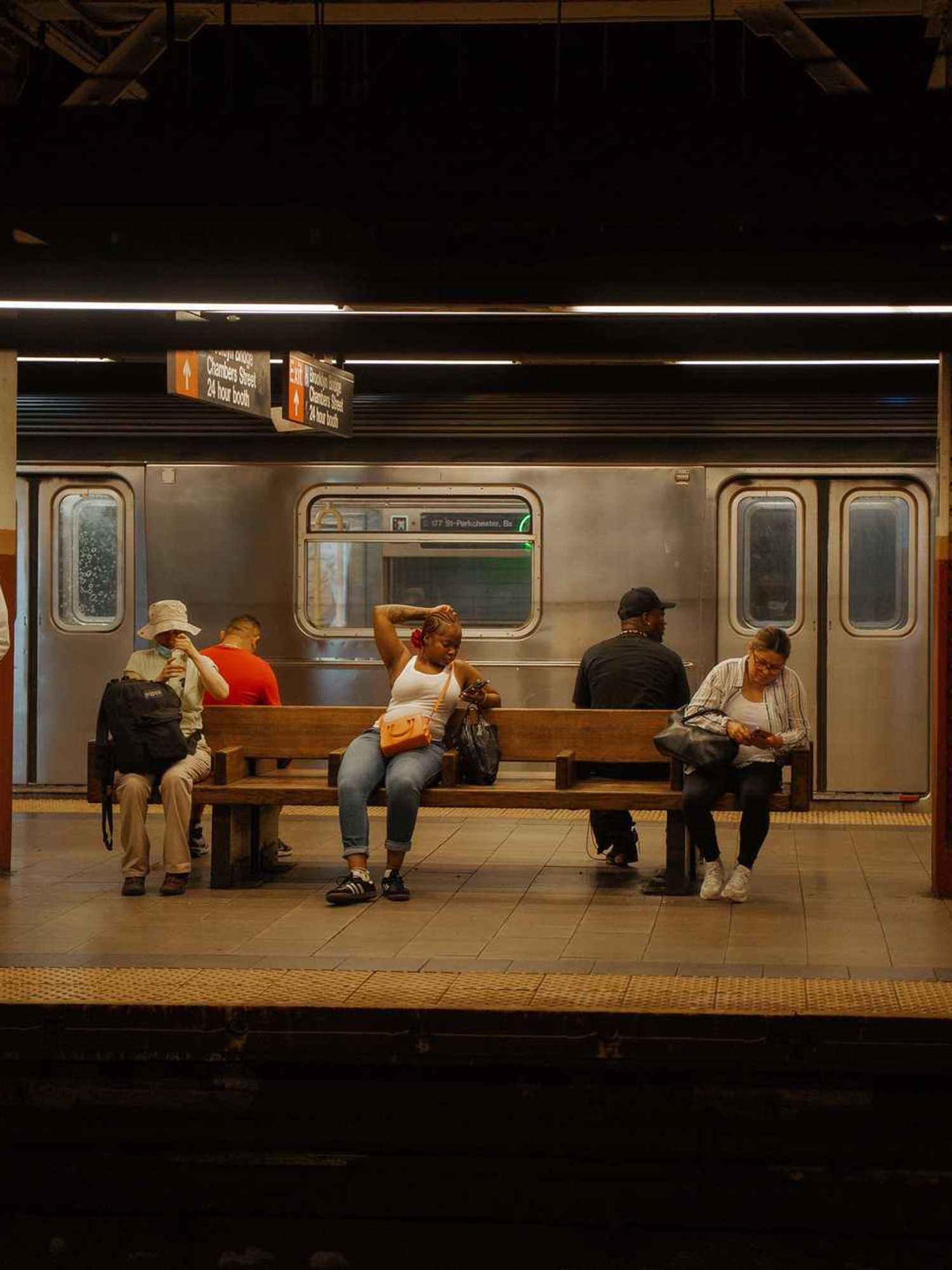 Study confirms commuters aren’t imagining sweltering subway heat