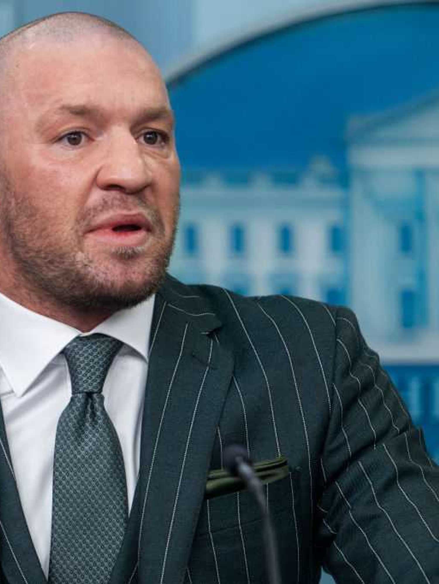 Conor McGregor vows to defend the United Arab Emirates while on horseback in bizarre post