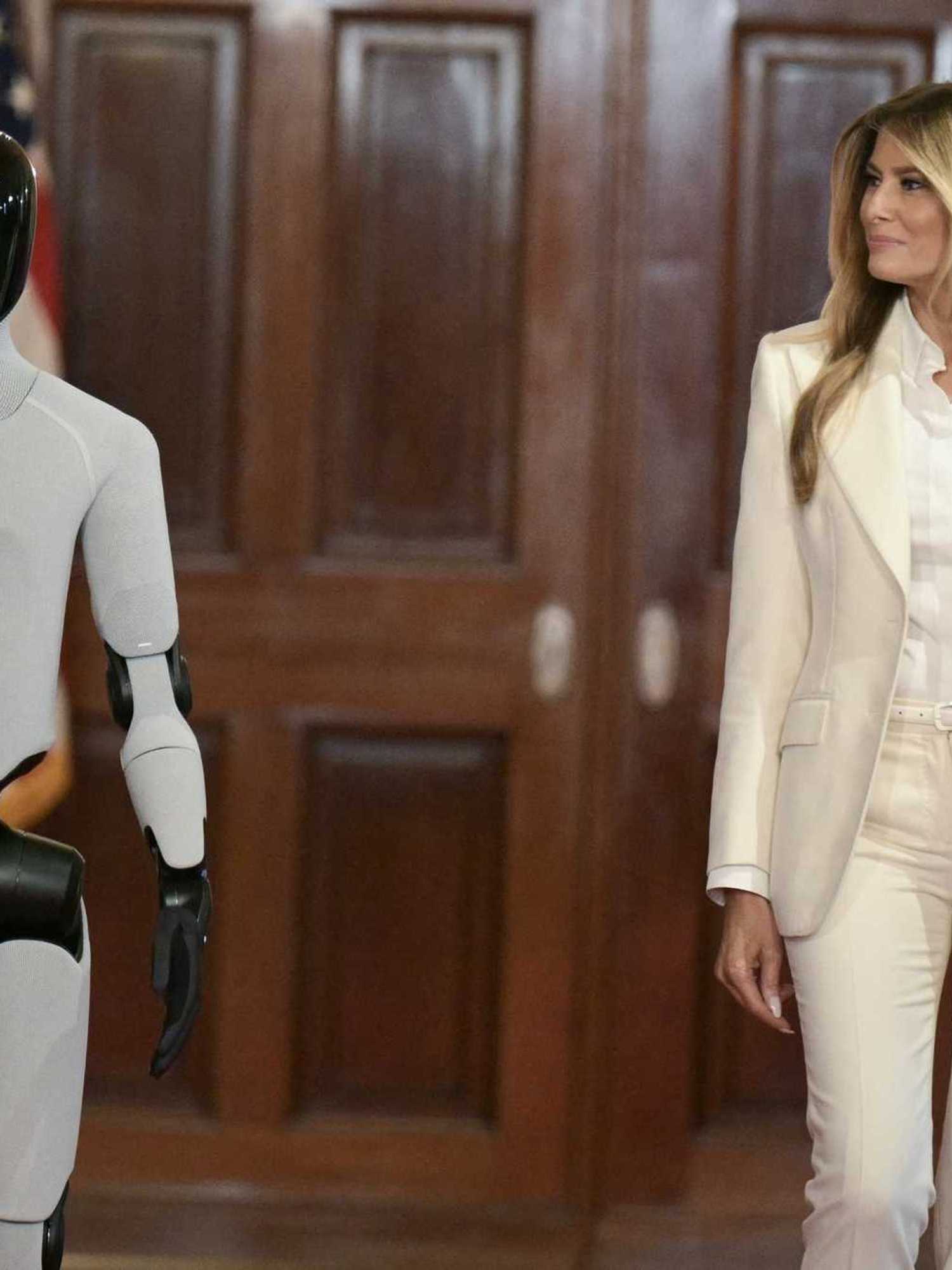 Bizarre moment Melania Trump pitches AI-powered 'humanoid educator' as future teachers