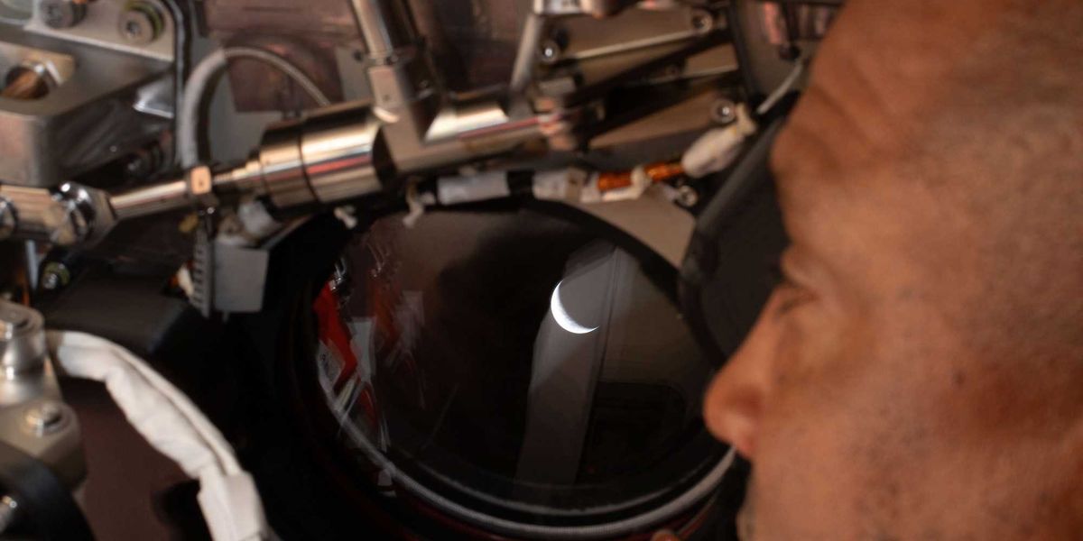 Artemis astronauts make history on record breaking flight around the ...