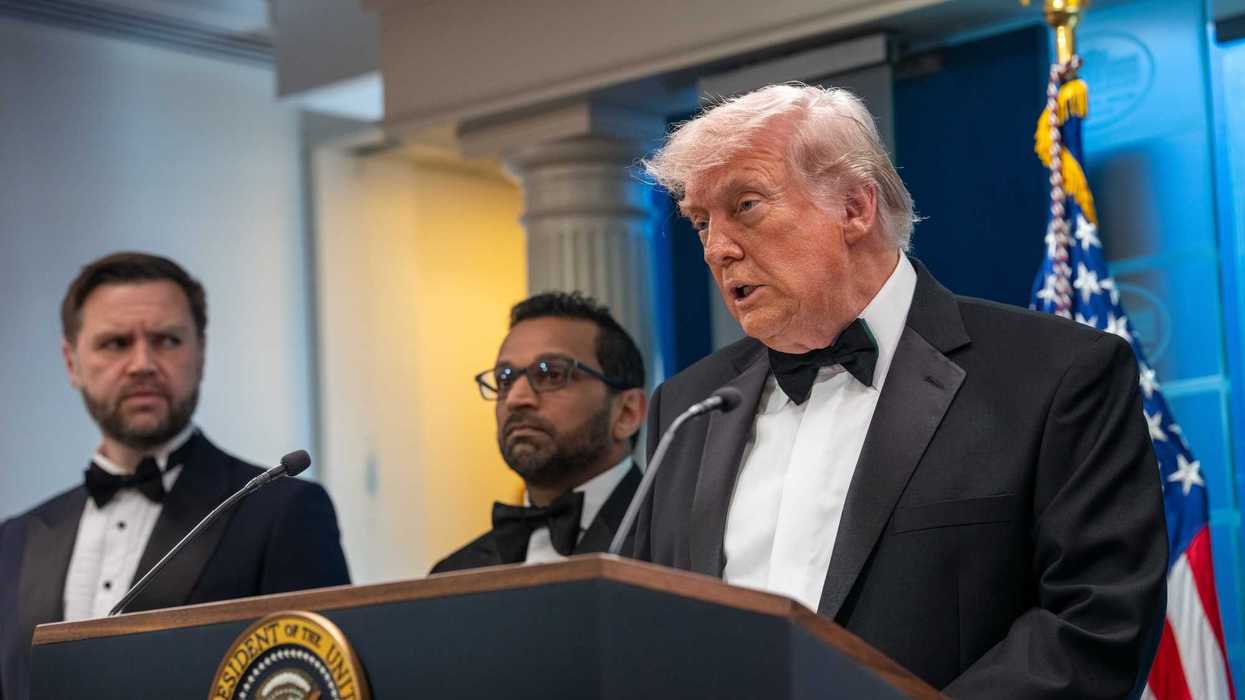Trump slammed for 'insane' pivot from WHCD shooting to $400m ballroom push