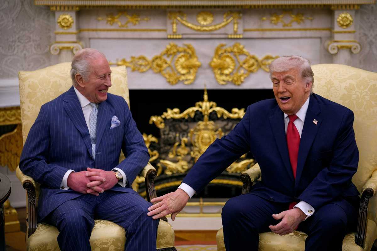 People think King Charles threw subtle shade at Trump’s Oval Office
