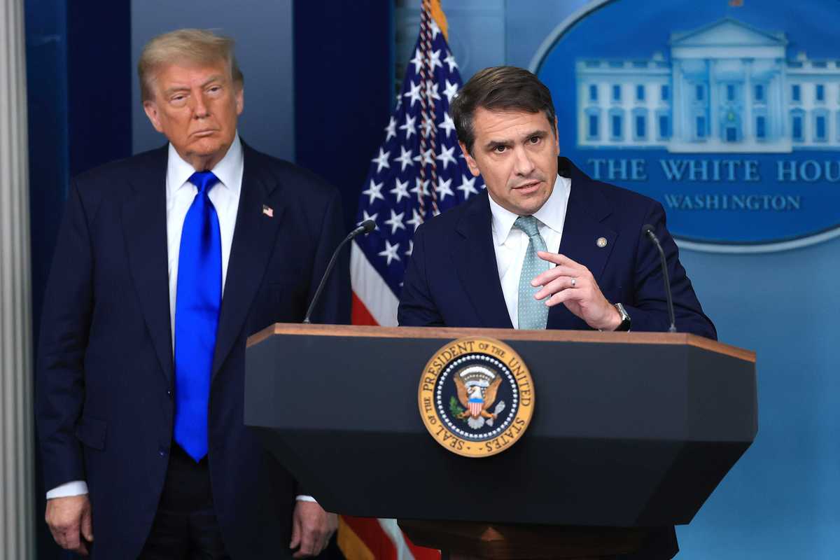 Trump praises attorney general who 'kept me out of jail for years'
