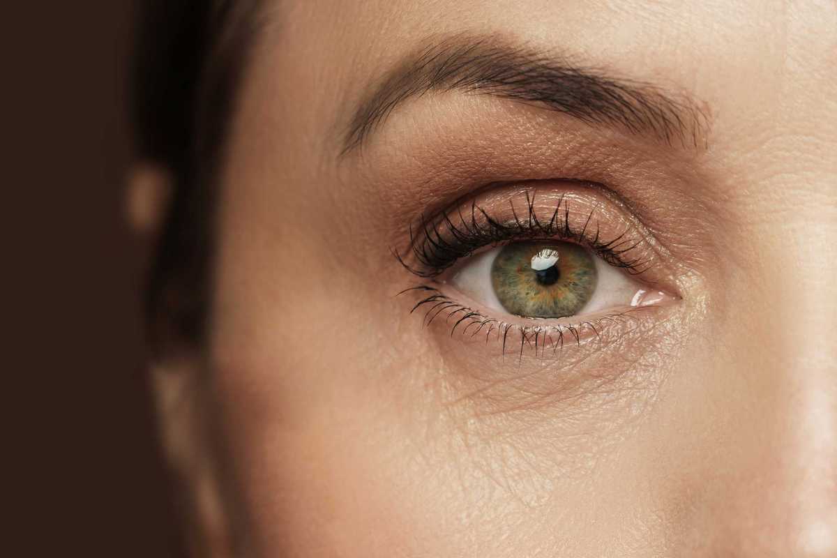 Scientists discover secret 'third eye' hidden in your skull and the usual reason why its there