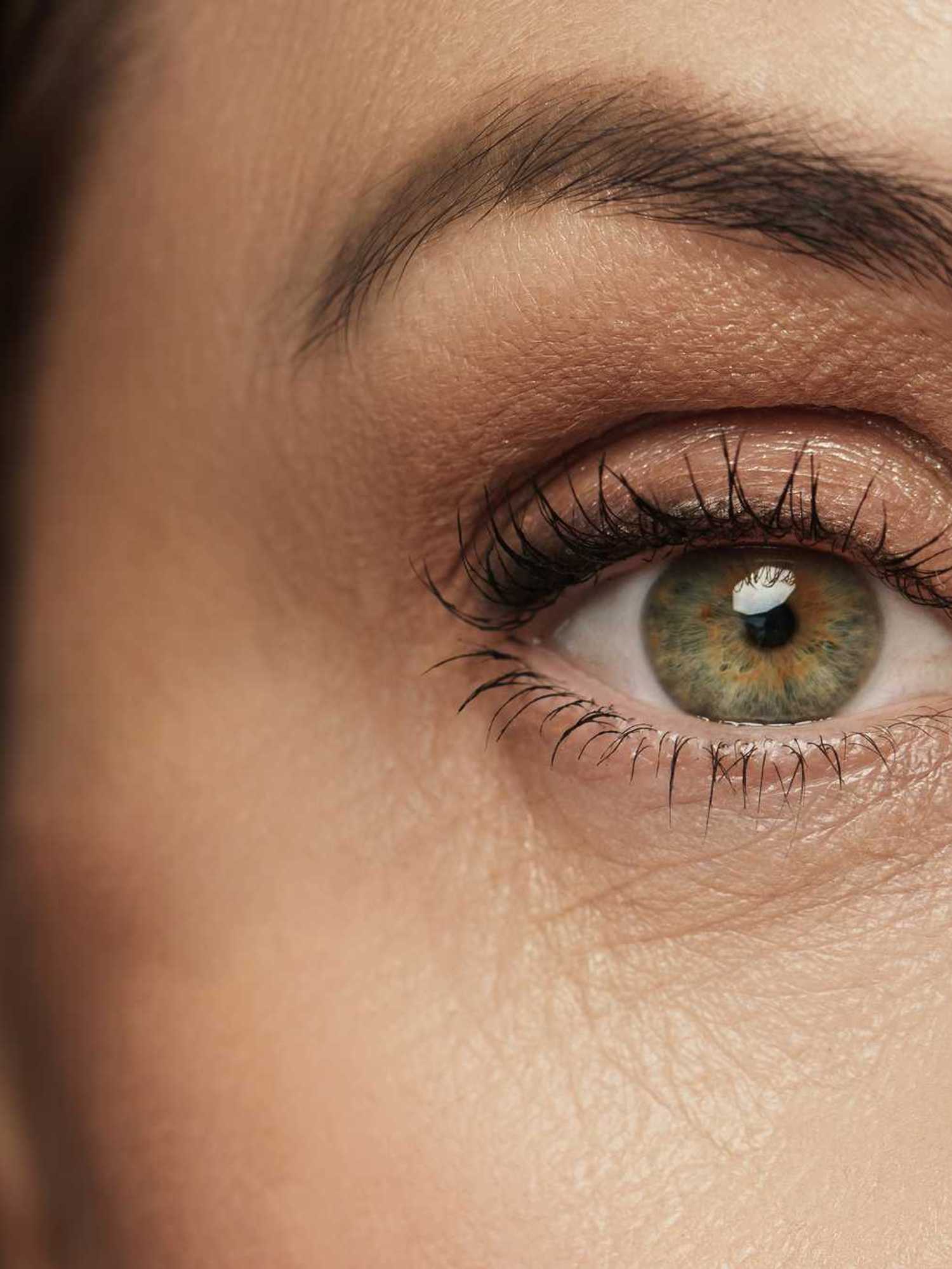 Scientists discover secret 'third eye' hidden in your skull and the usual reason why its there