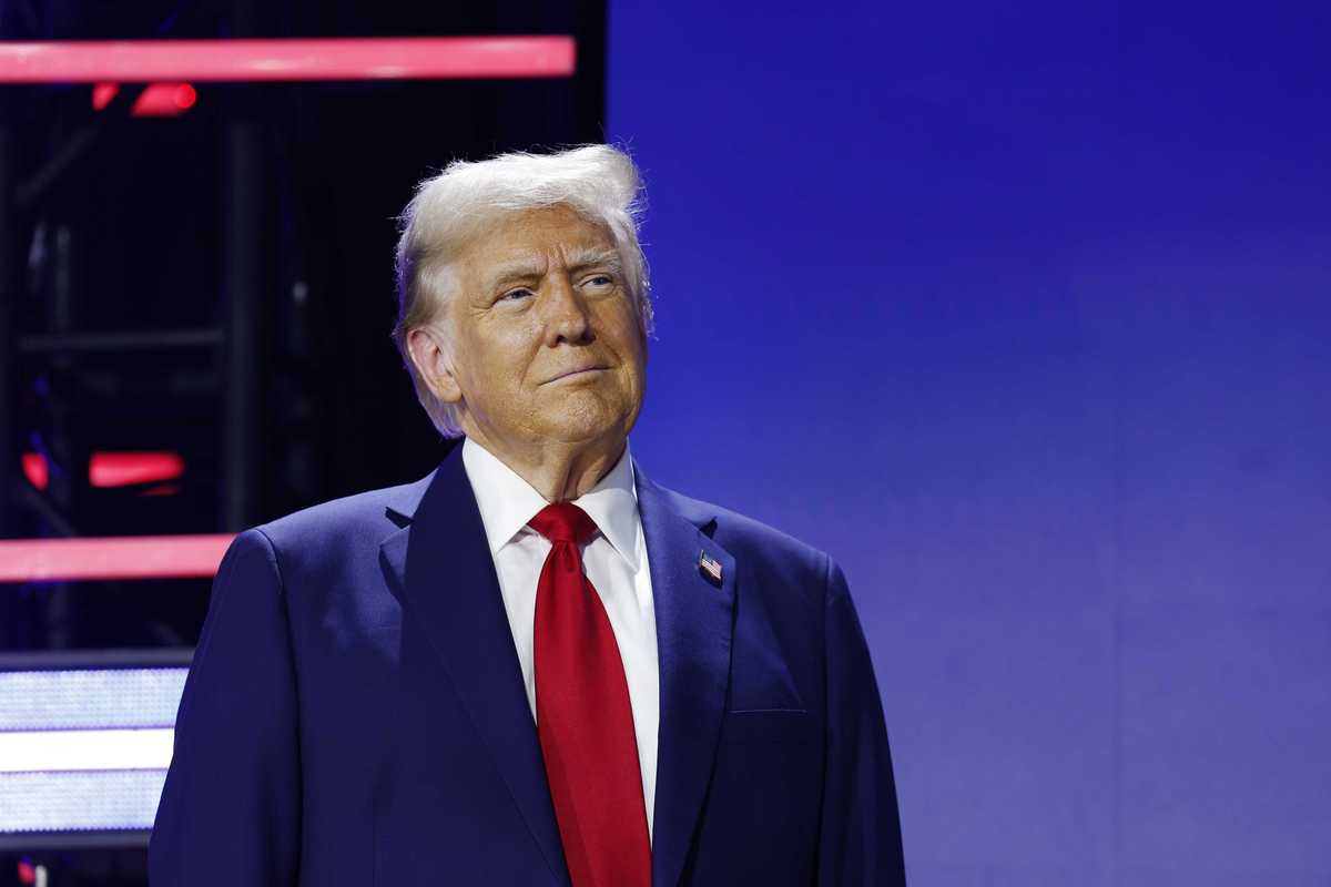 Trump ‘totally contradicted’ himself in latest Iran military comments