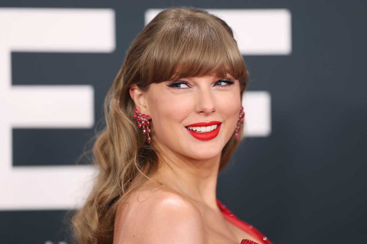 Taylor Swift announces new original song for Toy Story 5 film