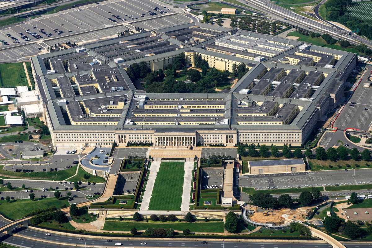 Pentagon bans the press from using its press room