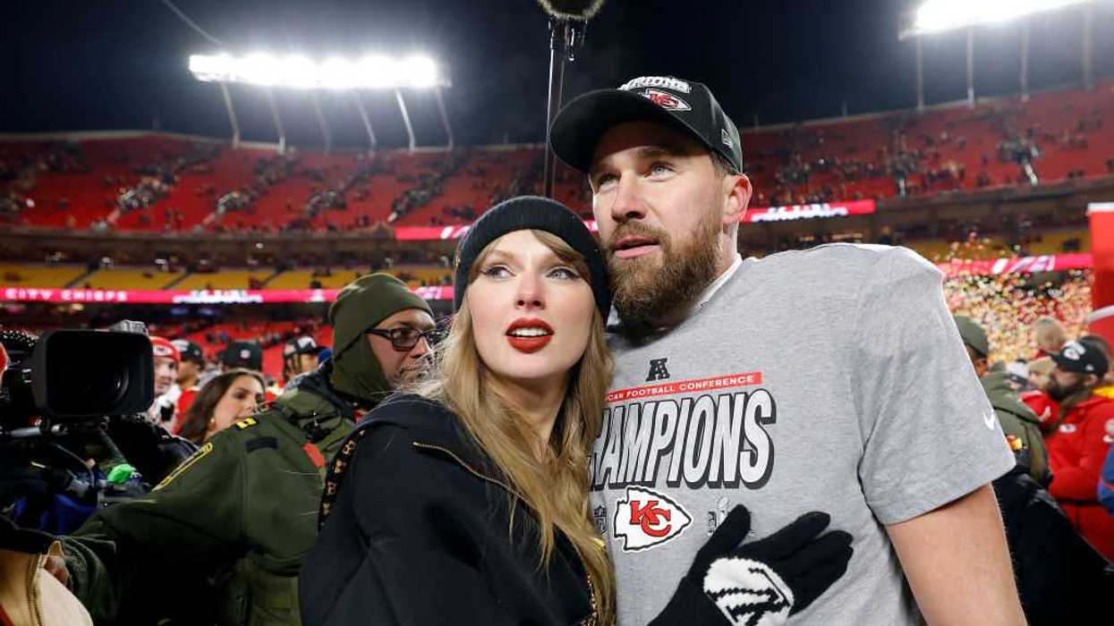 No, Taylor Swift and Travis Kelce aren't selling tickets to their wedding