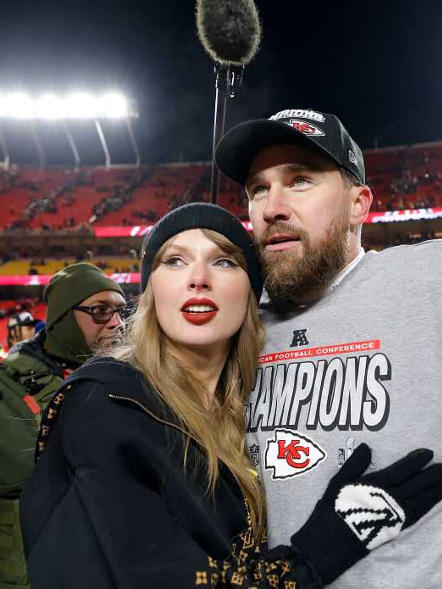 No, Taylor Swift and Travis Kelce aren't selling tickets to their wedding